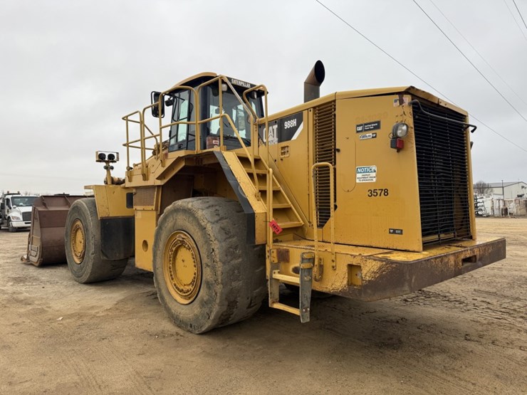 2010-caterpillar-988h-image-3