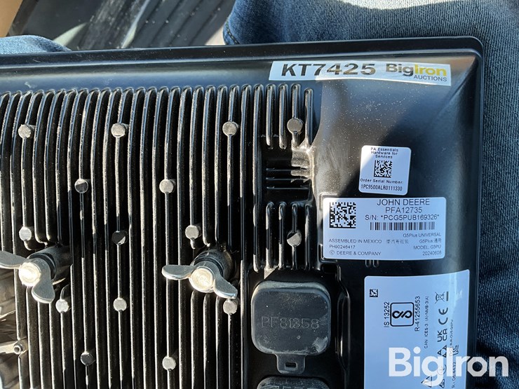 john-deere-g5plus-universal-monitor-image-16