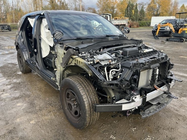 2024-ford-explorer-image-2