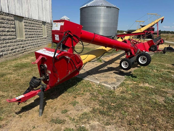 westfield-mkx-100-73-swing-out-auger-image-2