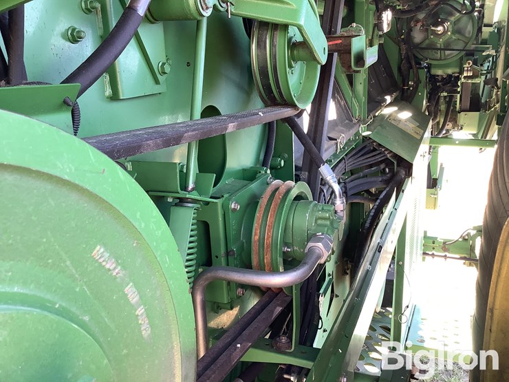 2012-john-deere-s670-image-14