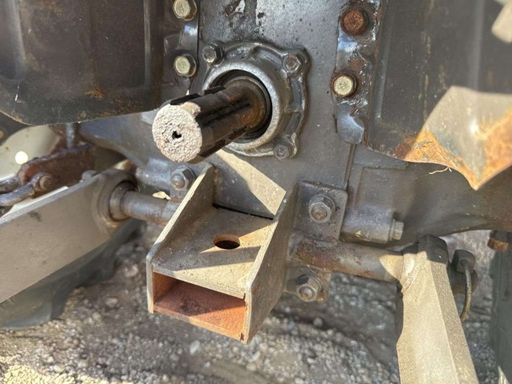 massey-ferguson-1010-image-8