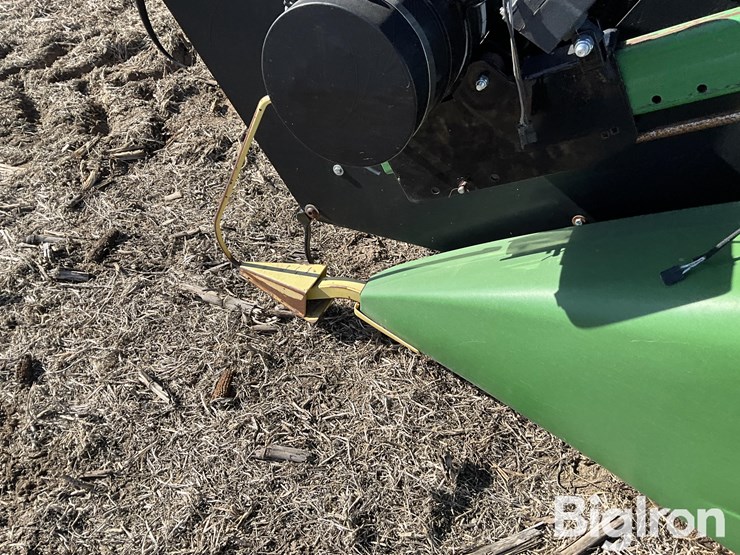 2004-john-deere-630f-image-11