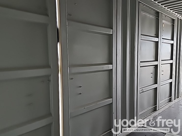 2024-40'-hc-multi-door-container,-4-side-doors,-1-end-door-image-14