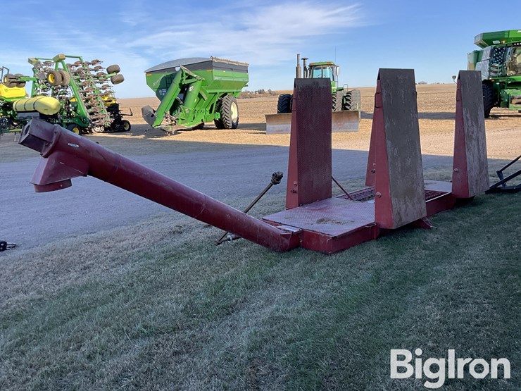 feterl-grain-driveover-deck-image-1