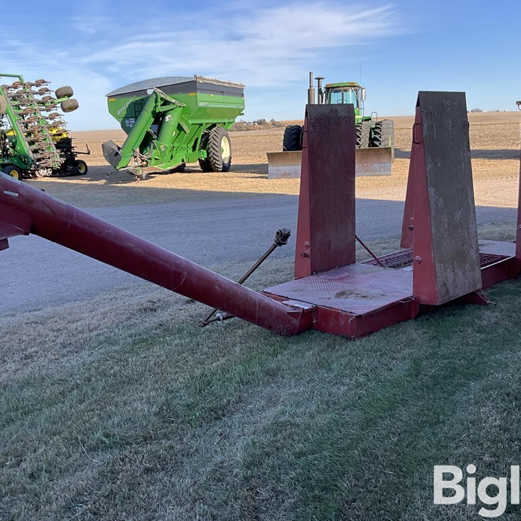 Feterl Grain Driveover Deck