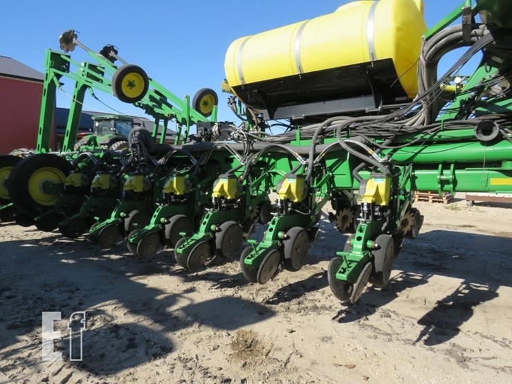 2012-john-deere-1770nt-image-21