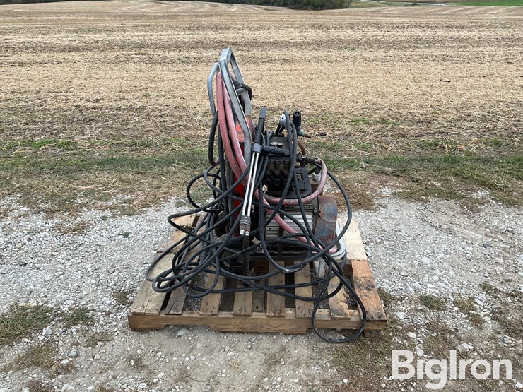 alkota-220-volt-electric-pressure-washer-image-4