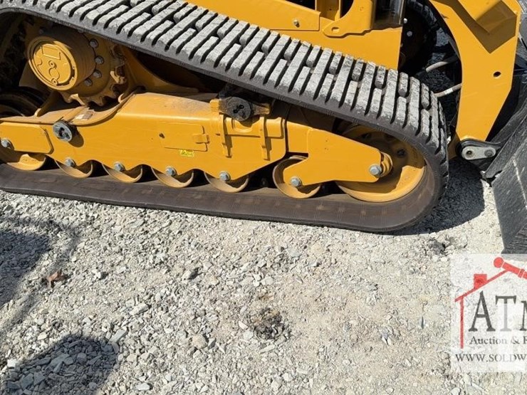 2023-caterpillar-289d3-image-23