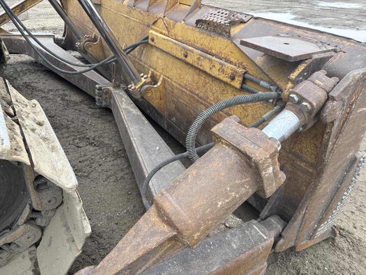 2001-caterpillar-d6r-lgp-image-34