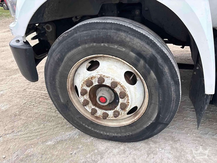 2019-ford-f750-image-12