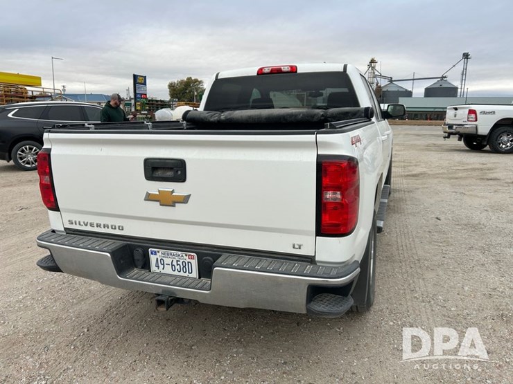 2018-chevrolet-silverado-4-door-pickup-(cp1307,-unit-12086)-image-7