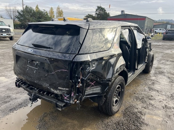 2024-ford-explorer-image-4