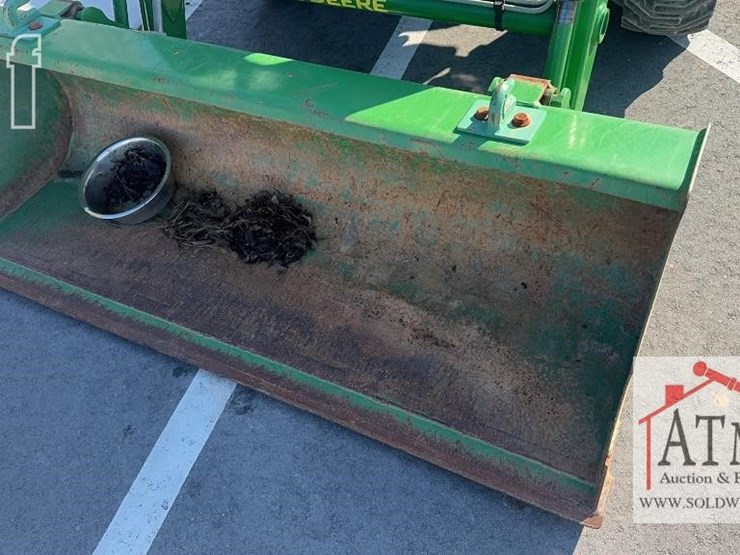 2004-john-deere-3120-image-14