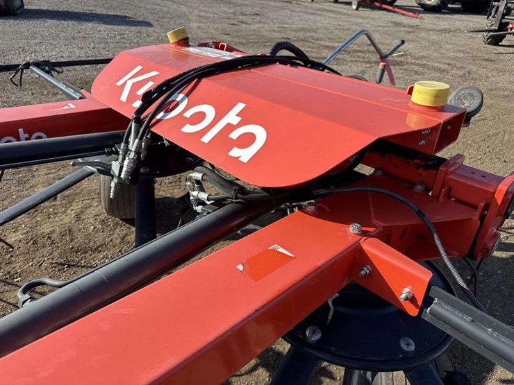 kubota-te6583t-image-17