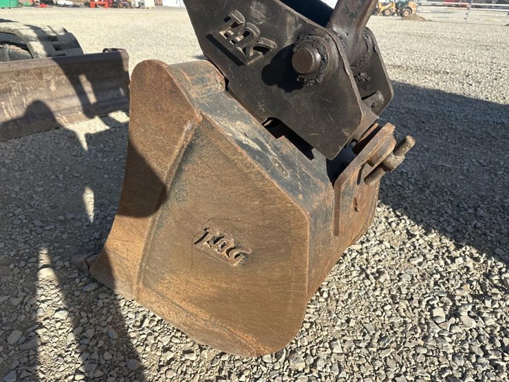 2018-jcb-85z-1-image-23