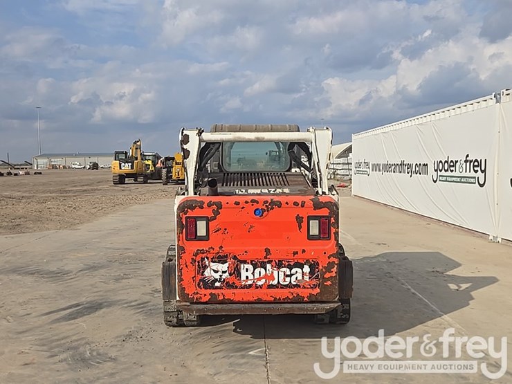 2021-bobcat-t595-image-4