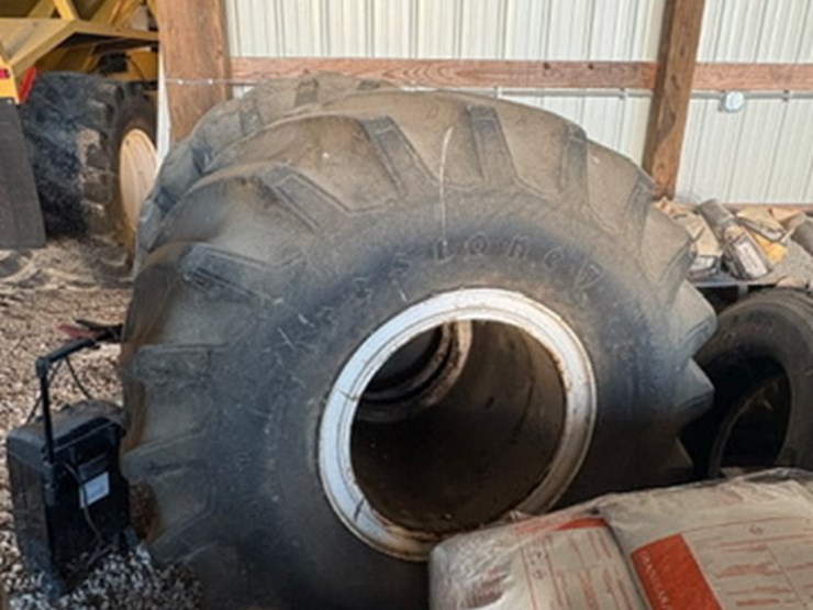 1985-chevrolet-custom-deluxe-image-13