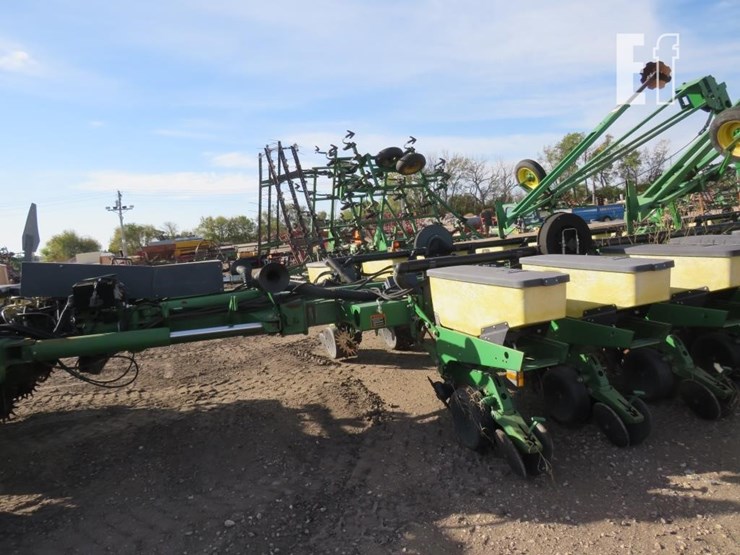 john-deere-1770-image-7