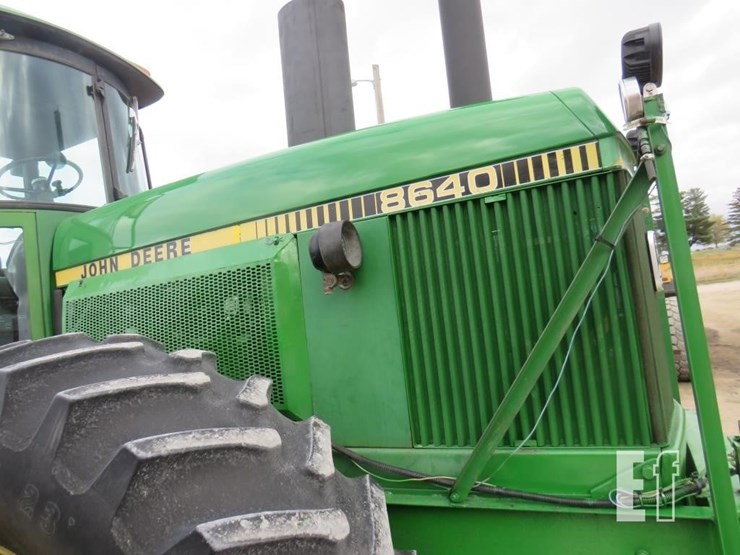 john-deere-8640-image-5