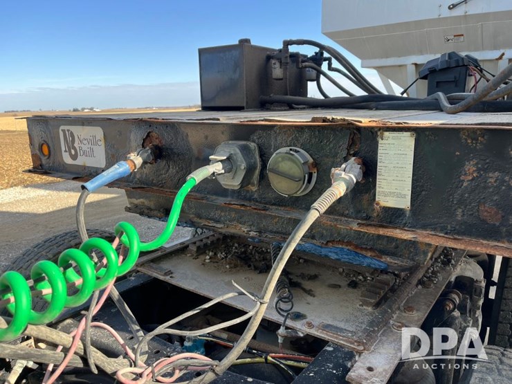 2013-neville-tender-trailer-image-10