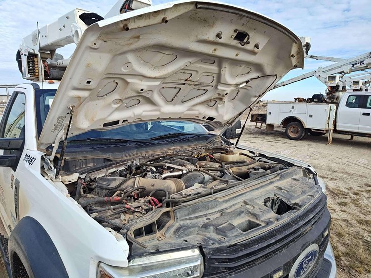 2019-ford-f550-image-60