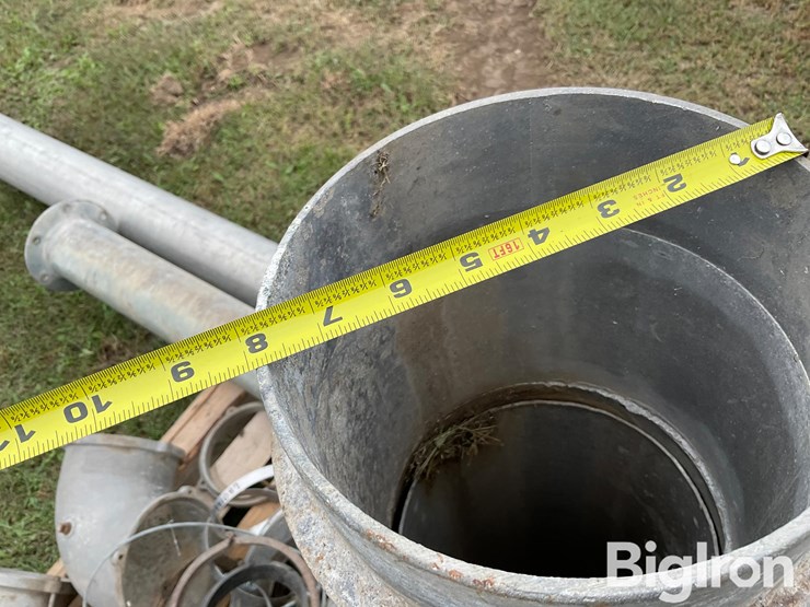 pallet-of-misc-irrigation-parts-image-15