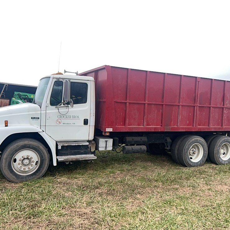 1999 FREIGHTLINER TRUCK,  JOHNNY GREGORY BODY, VIN...5220
