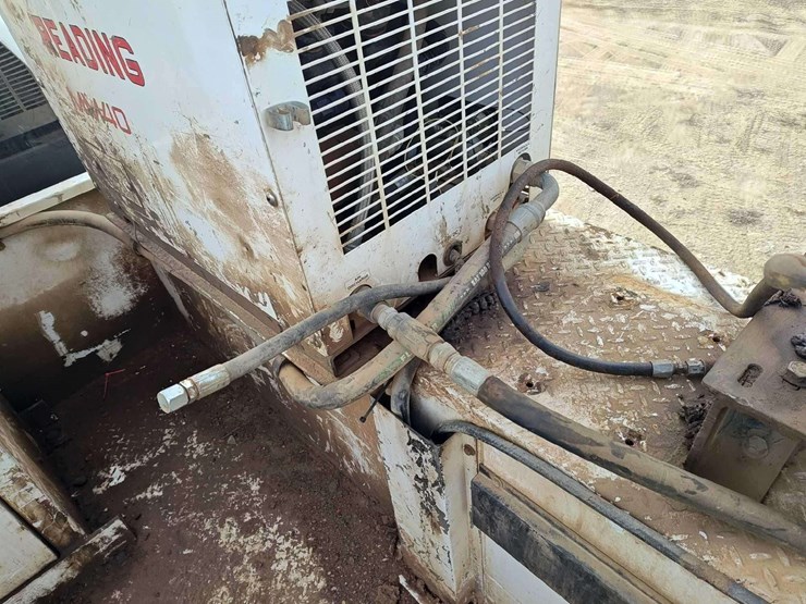 2017-ford-f550-image-24