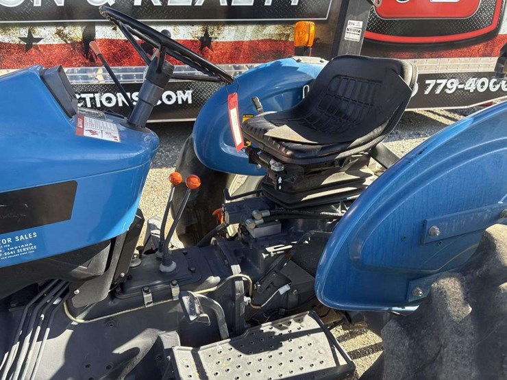 new-holland-3430-image-30