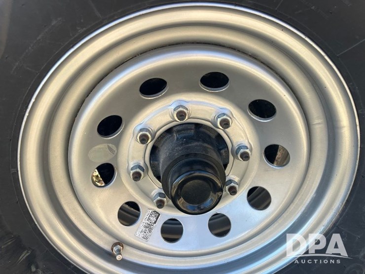 2016-custom-trailer-image-10