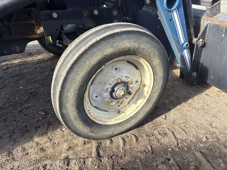 new-holland-3430-image-13