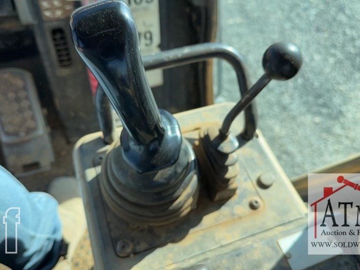 2000-caterpillar-953c-image-43