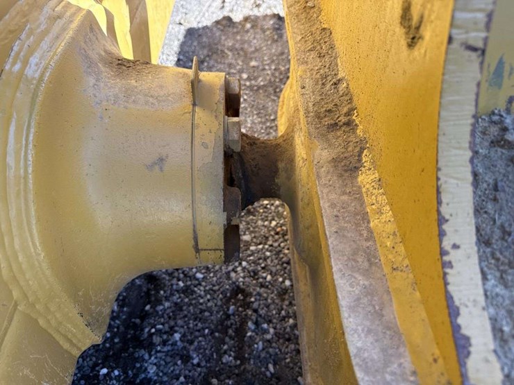 caterpillar-d6n-lgp-image-11