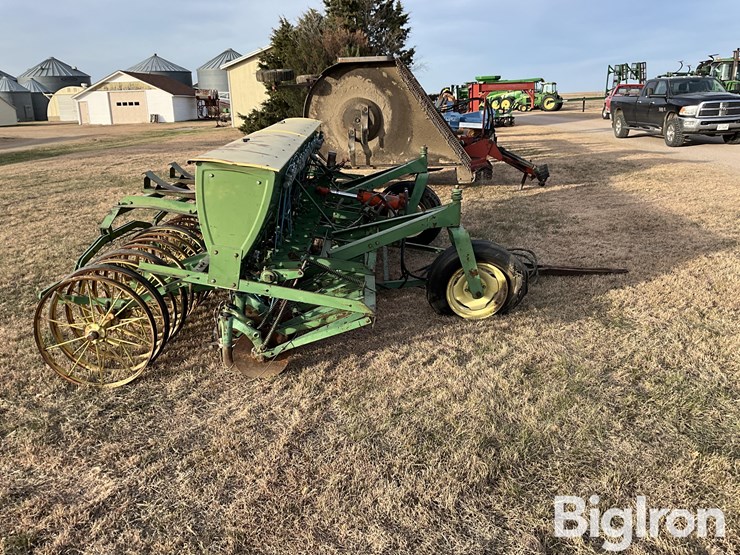 john-deere-14-image-4