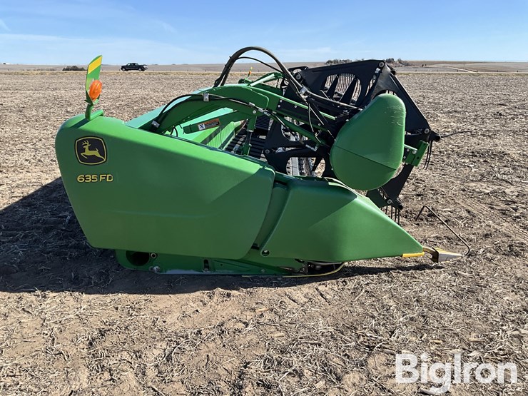 2012-john-deere-635fd-image-4