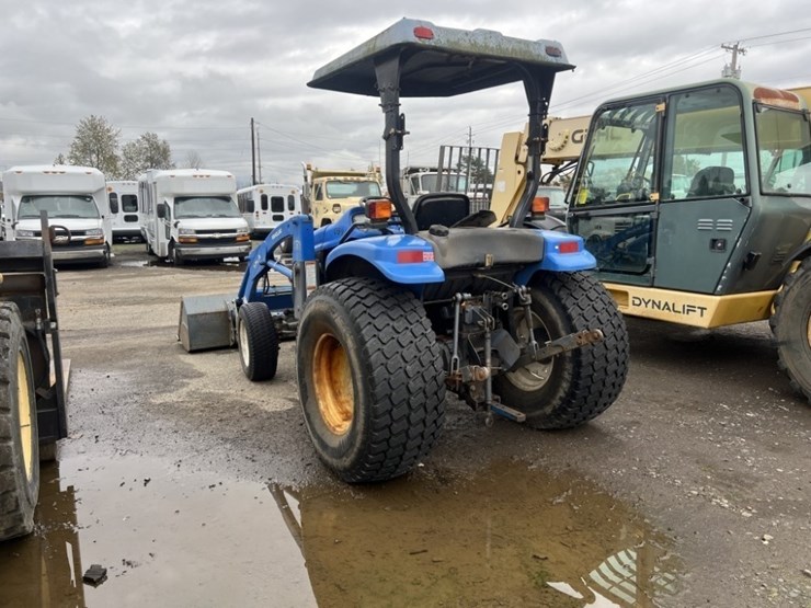 2001-new-holland-tc40d-image-5