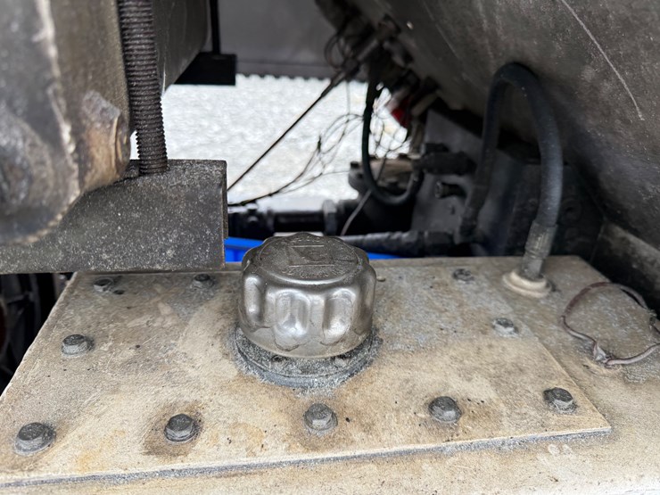 #8-•-cushion-cut-2525-3-cyl-power-unit-w/-trailer-inv#29196-image-31