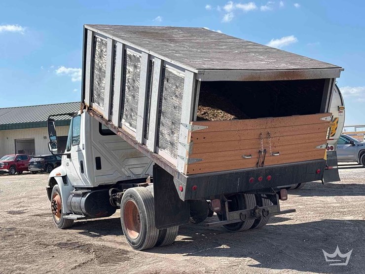 2007-international-durastar-4200-image-4