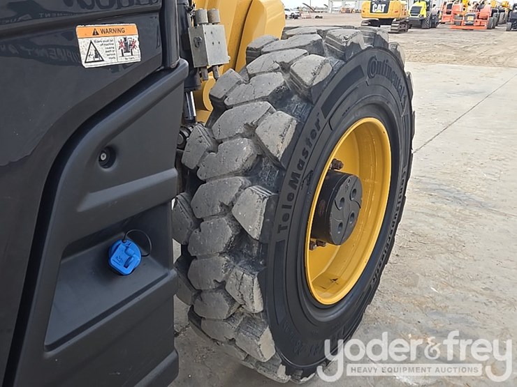 2019-caterpillar-tl1255d-image-33