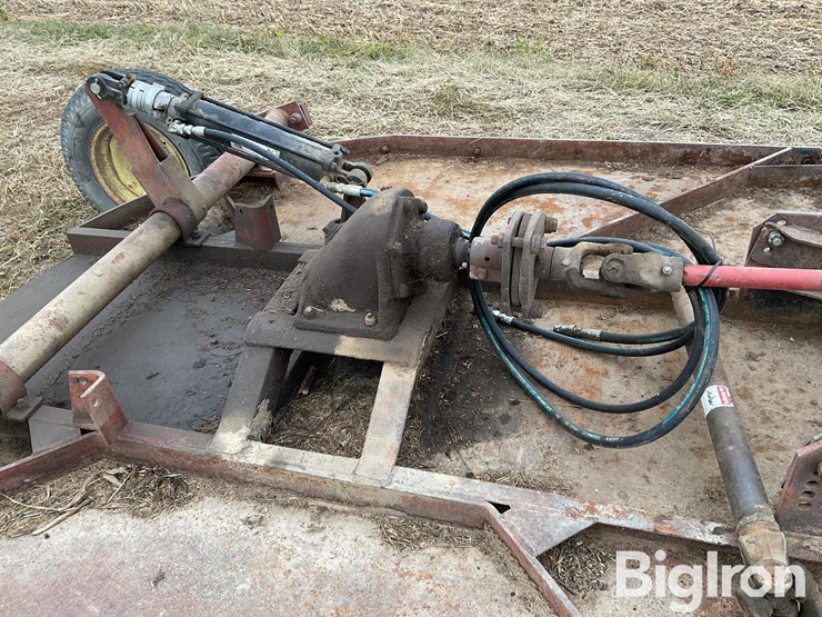 bush-hog-7'-rotary-shredder-image-12