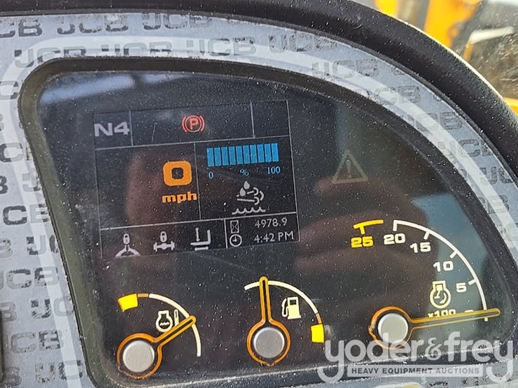 2017-jcb-512-56-image-126