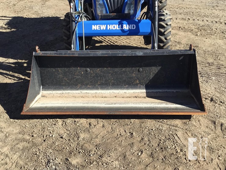 2017-new-holland-workmaster-40-image-10