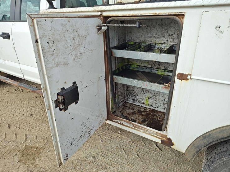 2018-ford-f550-image-66