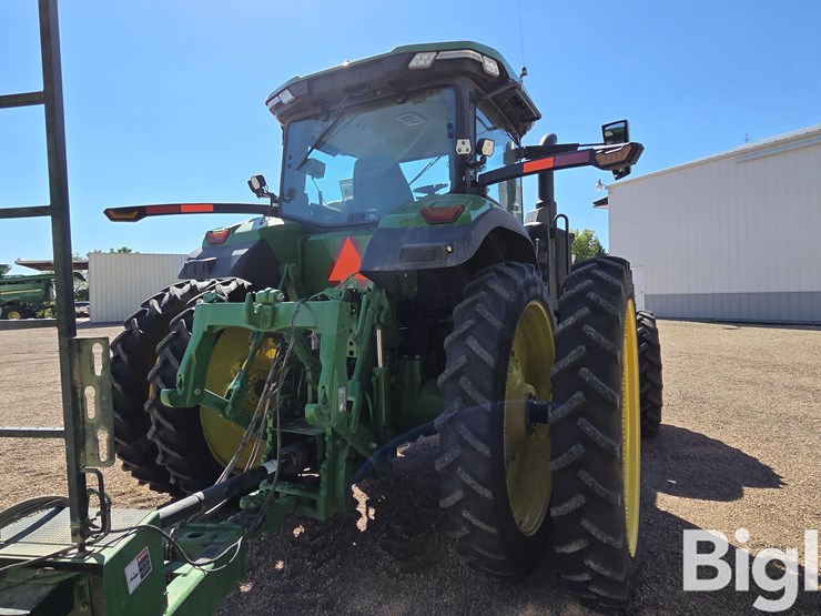 2021-john-deere-8r-250-image-6