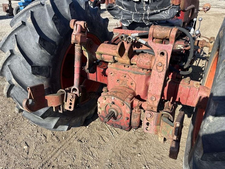 international-300-image-8