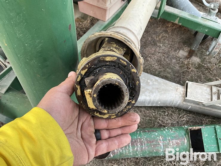 neuero-660-pto-1000-grain-vacuum-image-9