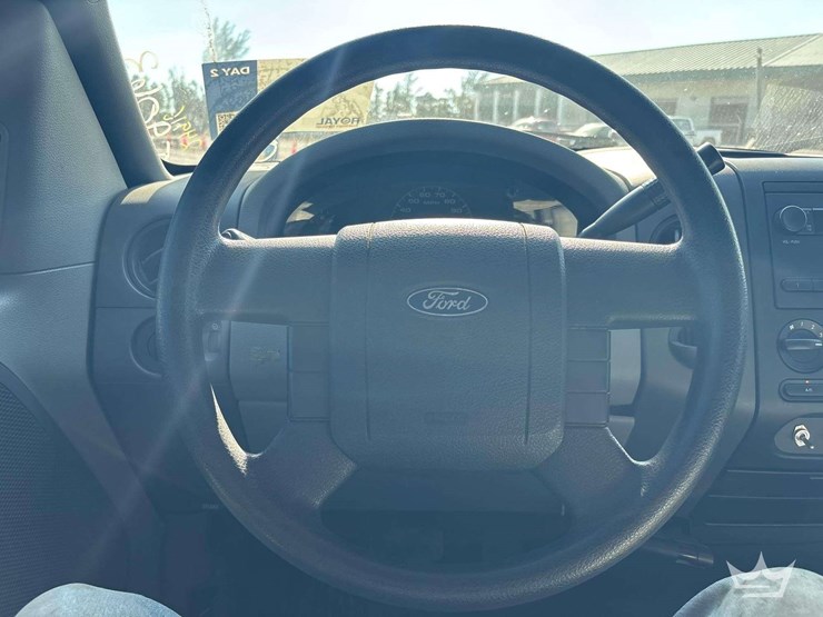 2008-ford-f-150-ext.-cab-pickup-truck-image-14