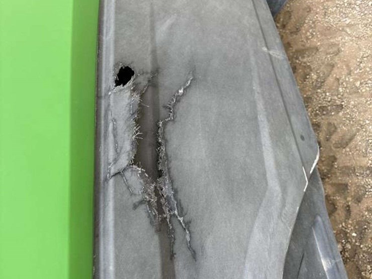 john-deere-gator-image-19