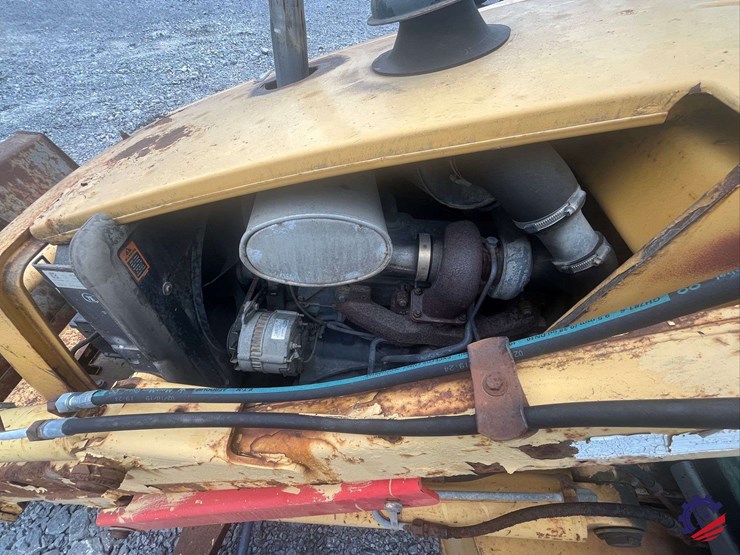 new-holland-575e-image-38